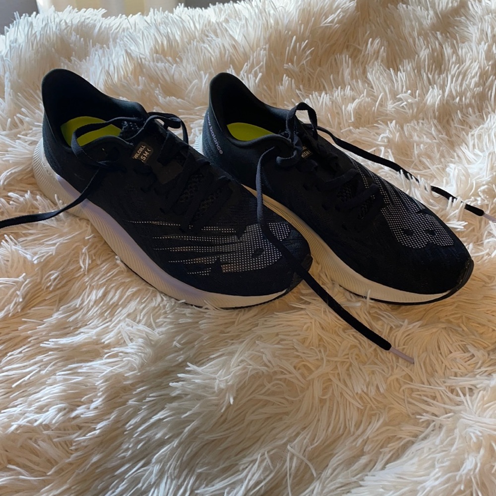 Size 7.5 New Balance Tennis shoes